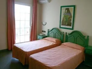 Hotel Mitra Crisalida Cabra