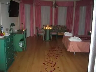 Hotel Mitra Crisalida Cabra